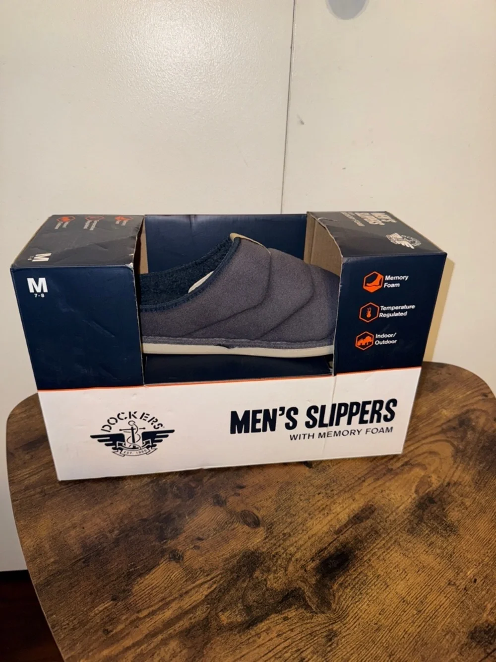 Dockers men’s slippers